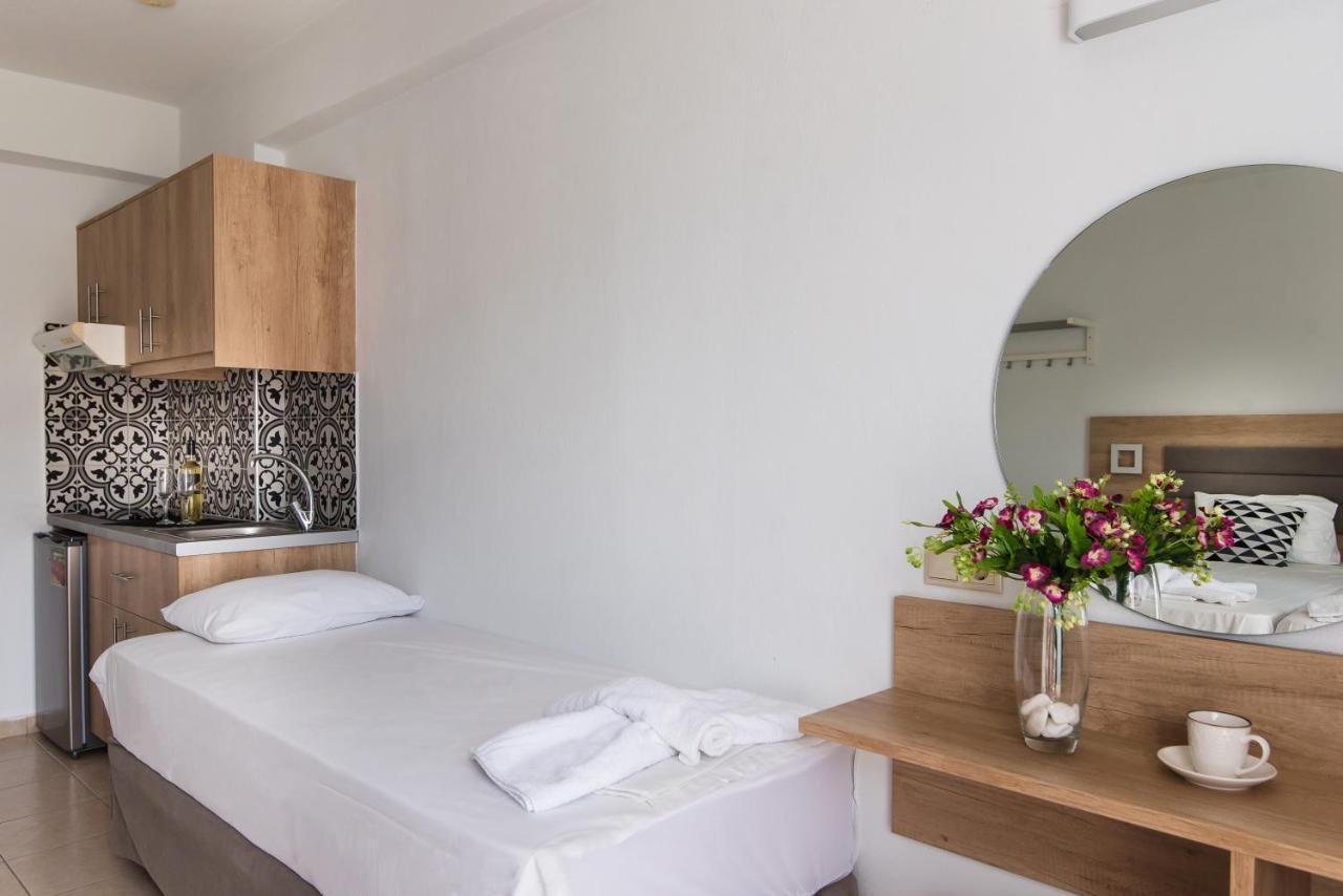 Vagelis Apartments Malia Exterior foto